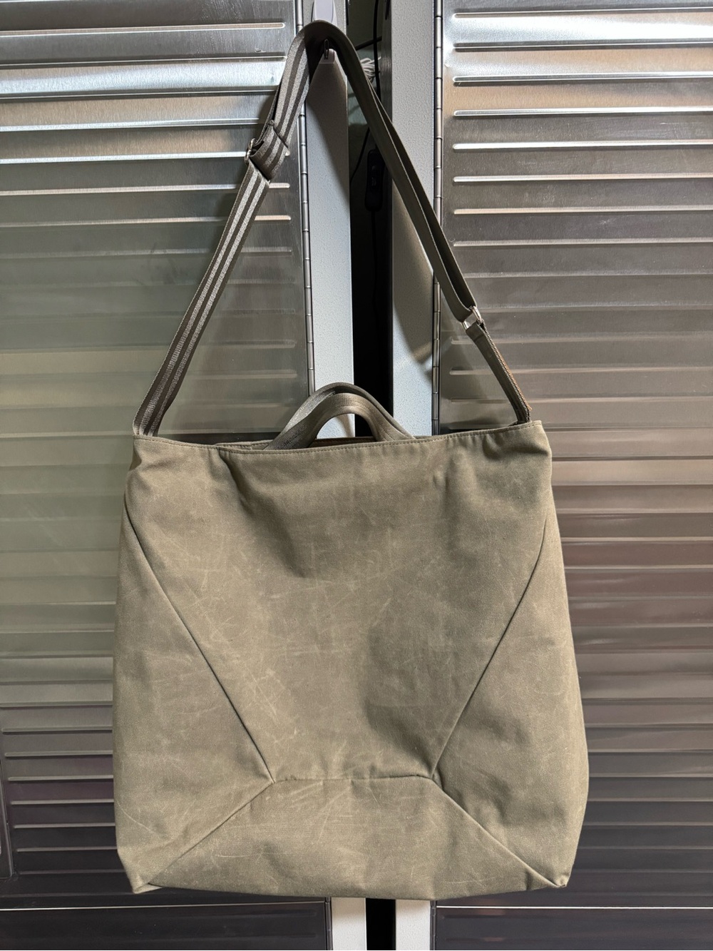 Mystery Ranch Bindle 20 Wood Waxed Crossbody Tote Bag